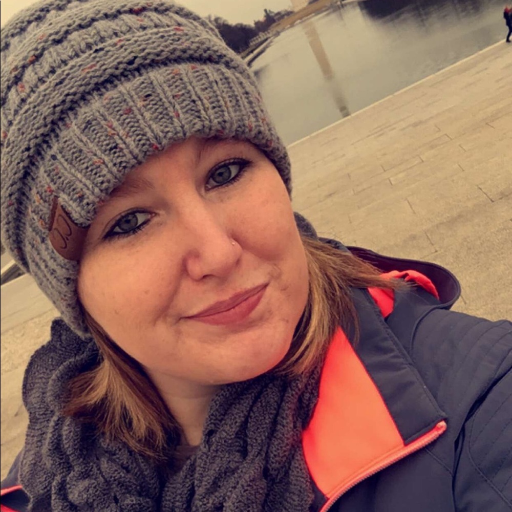 Meet your Posher, Miranda